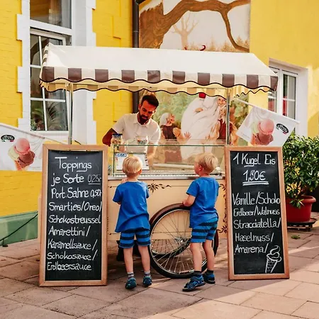 Am Schlehberg Hotel 3*